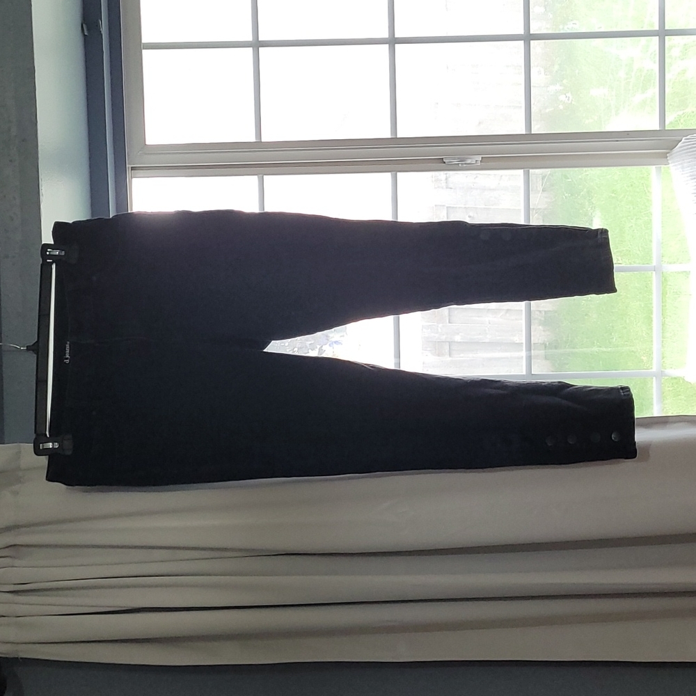 Black skinny jeans